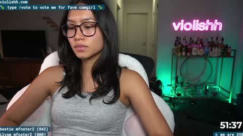 Snapshot of violishh chatting on 01.10.25 follow me on twitter violishh and ig violishh online show from 01.10.25