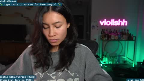 Snapshot of violishh chatting on 01.13.25 follow me on twitter violishh and ig violishh online show from 01.13.25