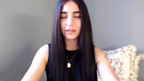 viorett online show from 11.16.25