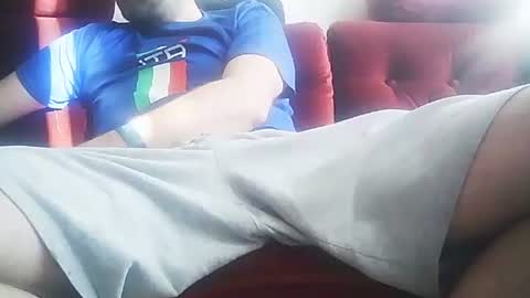 Snapshot of vip_90_daniele chatting on 01.18.26 vip_90_daniele online show from 01.18.26