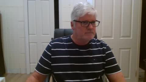 Snapshot of viper654321 chatting on 06.22.26 viper654321 online show from 06.22.26