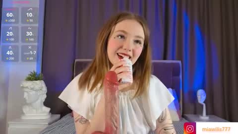 Mia  dont forget to thumbs up me online show from 10.09.25