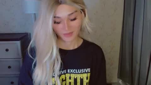 Snapshot of virgenpearl chatting on 03.02.26 Pearl online show from 03.02.26