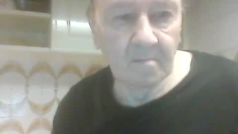 Snapshot of virgomandel chatting on 11.23.25 virgomandel online show from 11.23.25