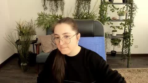 your love online show from 11.28.25