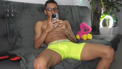 VITO BENZ online show from 02.20.25