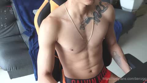 VITO BENZ online show from 12.05.25