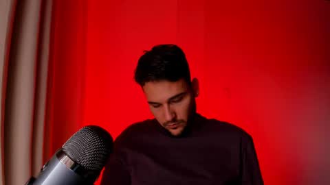 Snapshot of vito_ferrero chatting on 12.06.24 Vito Ferrer online show from 12.06.24