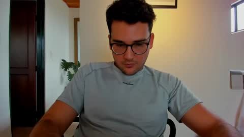 Snapshot of vito_ferrero chatting on 01.09.25 Vito Ferrer online show from 01.09.25