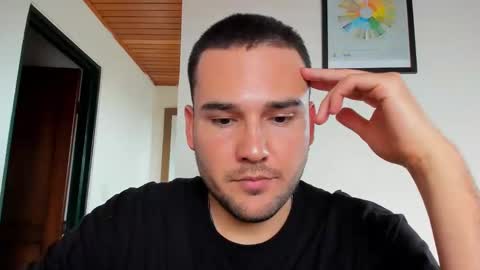 Snapshot of vito_ferrero chatting on 01.26.25 Vito Ferrer online show from 01.26.25