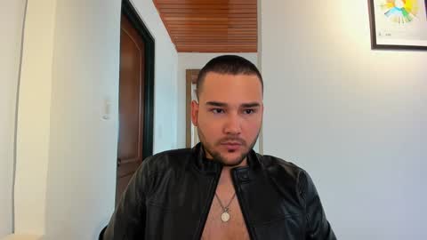 Snapshot of vito_ferrero chatting on 02.03.25 Vito Ferrer online show from 02.03.25