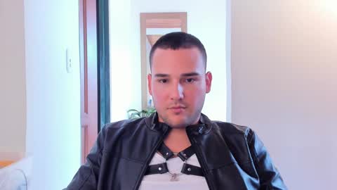 Snapshot of vito_ferrero chatting on 02.06.25 Vito Ferrer online show from 02.06.25