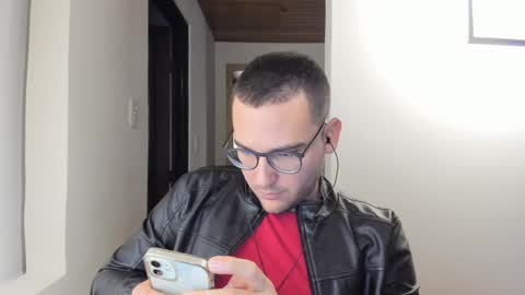 Snapshot of vito_ferrero chatting on 02.08.25 Vito Ferrer online show from 02.08.25