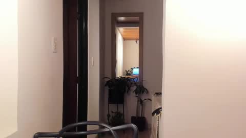 Snapshot of vito_ferrero chatting on 02.13.25 Vito Ferrer online show from 02.13.25