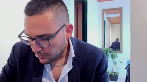 Snapshot of vito_ferrero chatting on 03.06.25 Vito Ferrer online show from 03.06.25