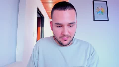 Snapshot of vito_ferrero chatting on 03.10.25 Vito Ferrer online show from 03.10.25