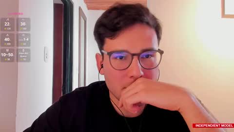 Snapshot of vito_ferrero chatting on 09.11.25 Vito Ferrer online show from 09.11.25