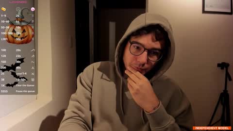 Snapshot of vito_ferrero chatting on 10.12.25 Vito Ferrer online show from 10.12.25