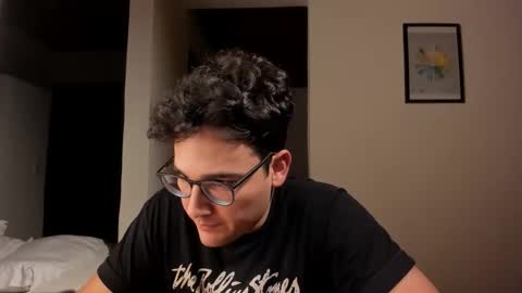 Snapshot of vito_ferrero chatting on 10.21.25 Vito Ferrer online show from 10.21.25