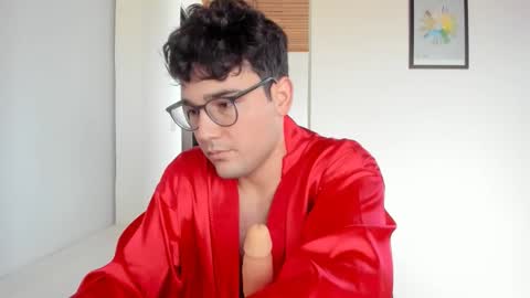 Snapshot of vito_ferrero chatting on 10.22.25 Vito Ferrer online show from 10.22.25