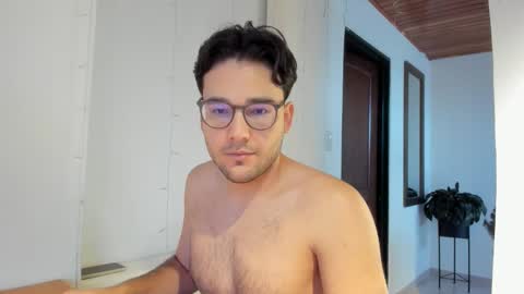 Vito Ferrer online show from 12.14.25