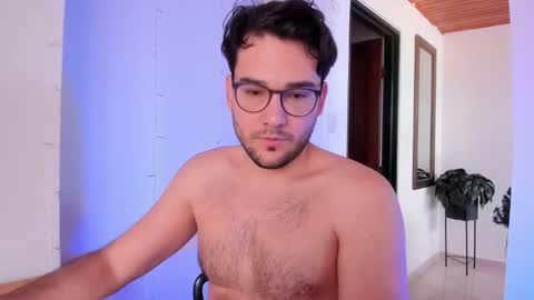 Vito Ferrer online show from 01.09.26