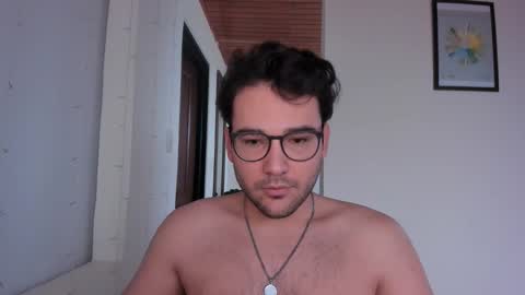 Snapshot of vito_ferrero chatting on 02.15.26 Vito Ferrer online show from 02.15.26