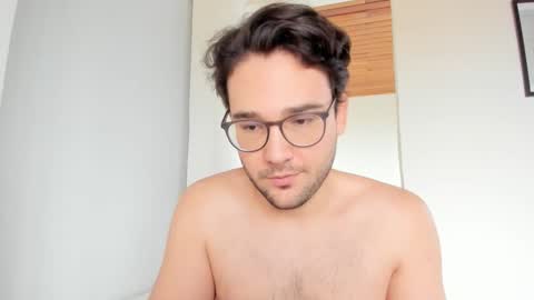 Snapshot of vito_ferrero chatting on 02.23.26 Vito Ferrer online show from 02.23.26