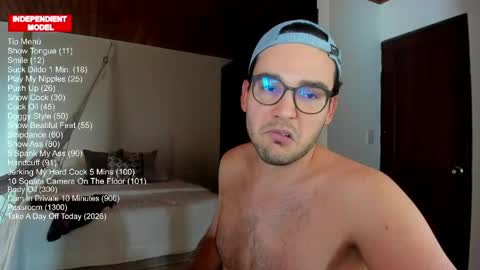 Vito Ferrer online show from 04.15.26