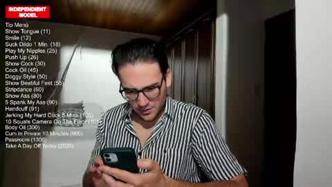 Snapshot of vito_ferrero chatting on 04.24.26 Vito Ferrer online show from 04.24.26