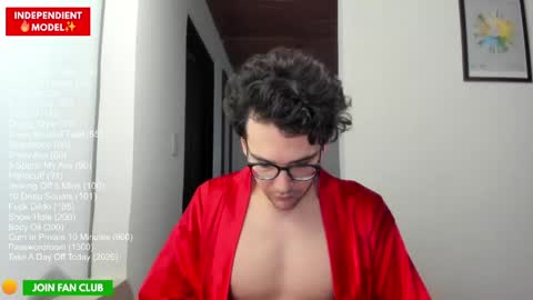 Snapshot of vito_ferrero chatting on 04.30.26 Vito Ferrer online show from 04.30.26