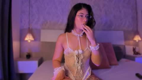 Snapshot of vittoria__rossi chatting on 03.23.26 Vttoria online show from 03.23.26