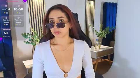 Snapshot of vittoria_conti_ chatting on 07.11.26 vittoria online show from 07.11.26