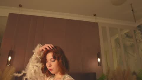 Snapshot of vivi_west chatting on 04.26.26 vivi_west online show from 04.26.26