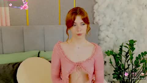 Snapshot of vivi_west chatting on 07.05.26 vivi_west online show from 07.05.26