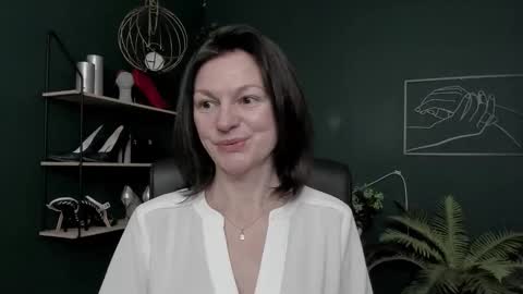 Snapshot of vivian_dream chatting on 01.19.26 Vivian online show from 01.19.26