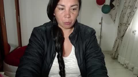 vivian_milf_paint online show from 02.04.26
