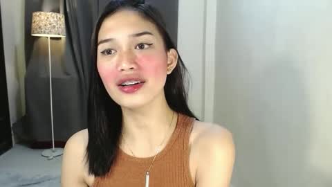 Vivian online show from 12.18.24