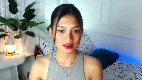 Vivian online show from 02.03.25