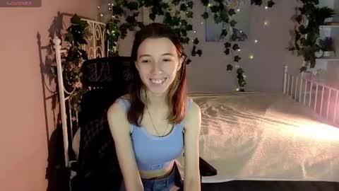 Snapshot of vivianbrooks_ chatting on 08.04.26 Viv online show from 08.04.26