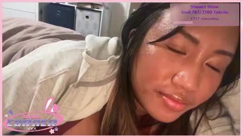 Snapshot of viviandela97 chatting on 06.28.26 viviandela97 online show from 06.28.26