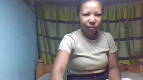 viviane0812 online show from 09.22.25