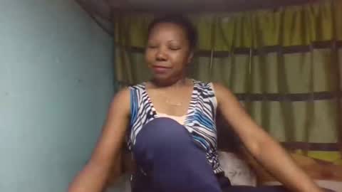 viviane0812 online show from 10.05.25