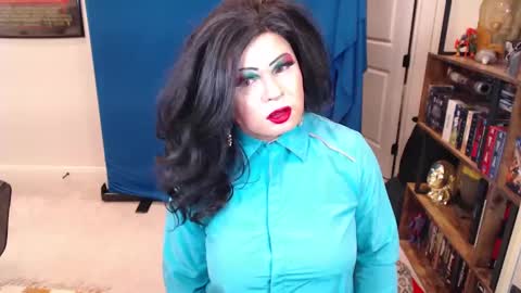 VivianFrosty online show from 12.15.24