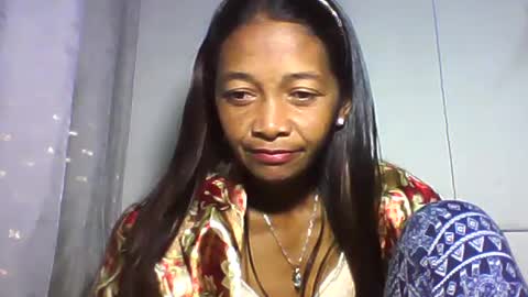 Snapshot of vixen_lina chatting on 06.24.26 vixen_lina online show from 06.24.26