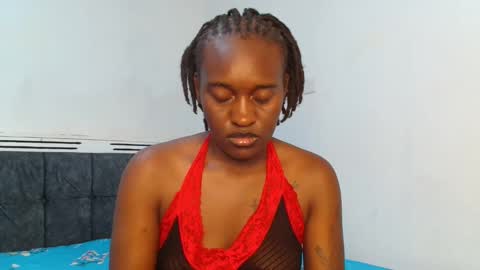 Snapshot of vixen_naughty chatting on 10.16.25 Naughty online show from 10.16.25