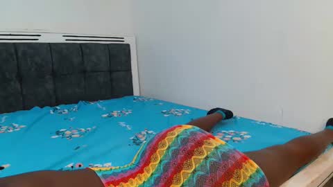 Snapshot of vixen_naughty chatting on 10.21.25 Naughty online show from 10.21.25