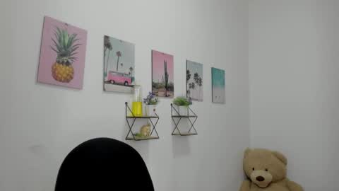 Snapshot of vixenlust17 chatting on 02.13.26 vixenlust17 online show from 02.13.26