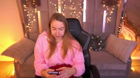 Ur Lady online show from 02.01.26