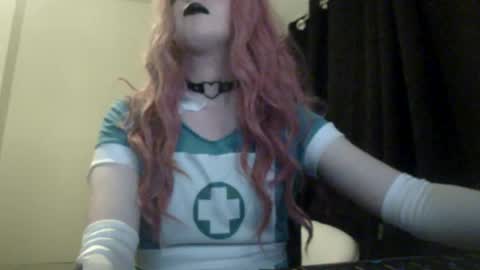 Snapshot of vixxenangel chatting on 02.10.25 VixxenAngel online show from 02.10.25